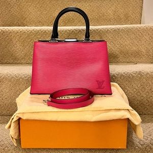 Authentic new Louis Vuitton epi Kleber PM hot pink